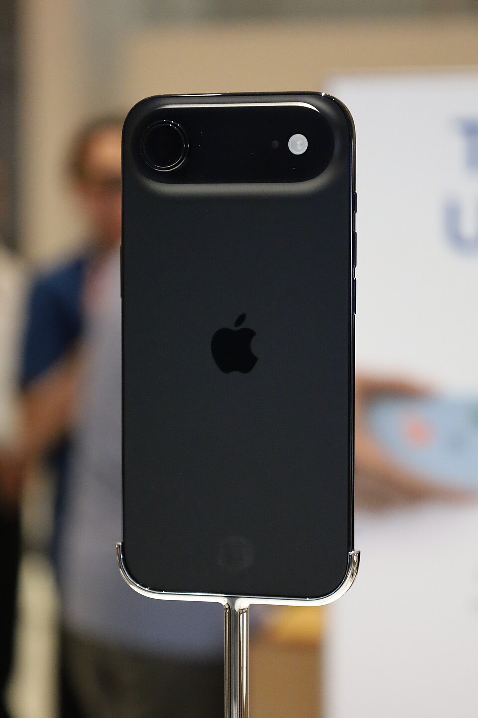 iPhone Air device reference for case compatibility; phone not included